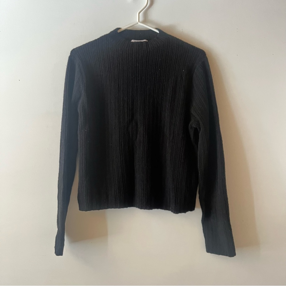 OLD NAVY Black Ribbed Sweater
